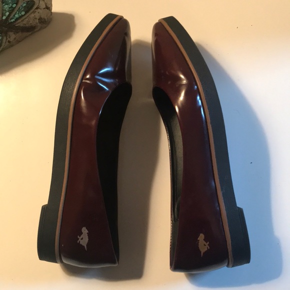 ROCKET DOG Burgundy patent leather-like flats - Picture 3 of 7
